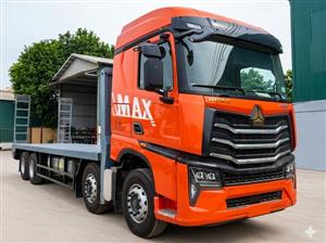 Xe nâng đầu chở máy công trình Howo Max 4 chân 15 tấn