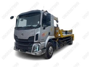 Xe cứu hộ giao thông Chenglong M3 gắn cẩu XCMG 5 tấn kéo chở xe