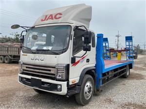 Xe nâng đầu chở máy công trình 8 tấn JAC N900 PLUS E5
