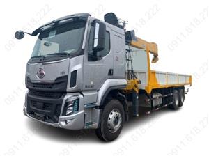 Xe tải Chenglong 3 chân gắn cẩu XCMG 8 tấn 6 đốt